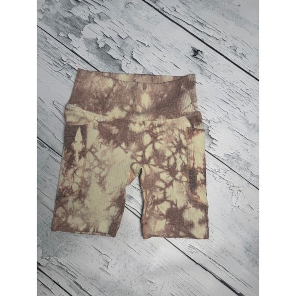 Mono‎ B shorts